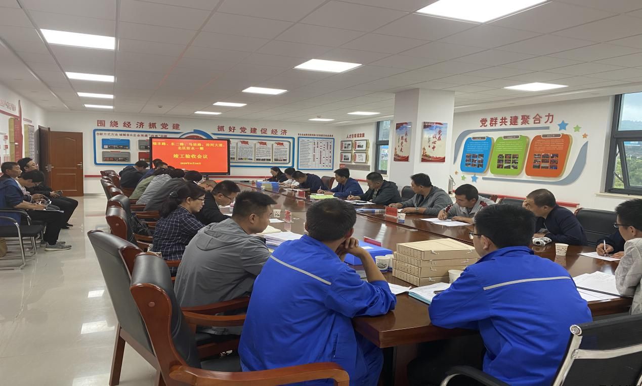 市質(zhì)監(jiān)站對(duì)瑞豐路、涇河大道、東二路（北段）、北區(qū)給水（一期）進(jìn)行竣工驗(yàn)收(圖2)