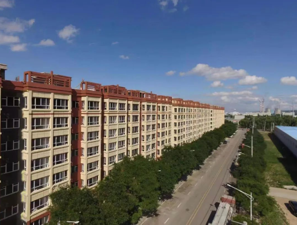 市產(chǎn)投集團上半年項目建設(shè)進展順利(圖3) 市產(chǎn)投集團上半年項目建設(shè)進展順利(圖3)