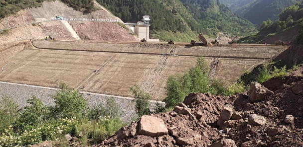 市產(chǎn)投集團上半年項目建設(shè)進展順利(圖10) 市產(chǎn)投集團上半年項目建設(shè)進展順利(圖10)